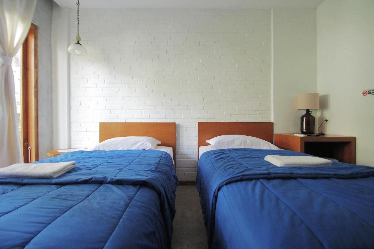 Pawon Cokelat Guesthouse Джокьякарта Экстерьер фото